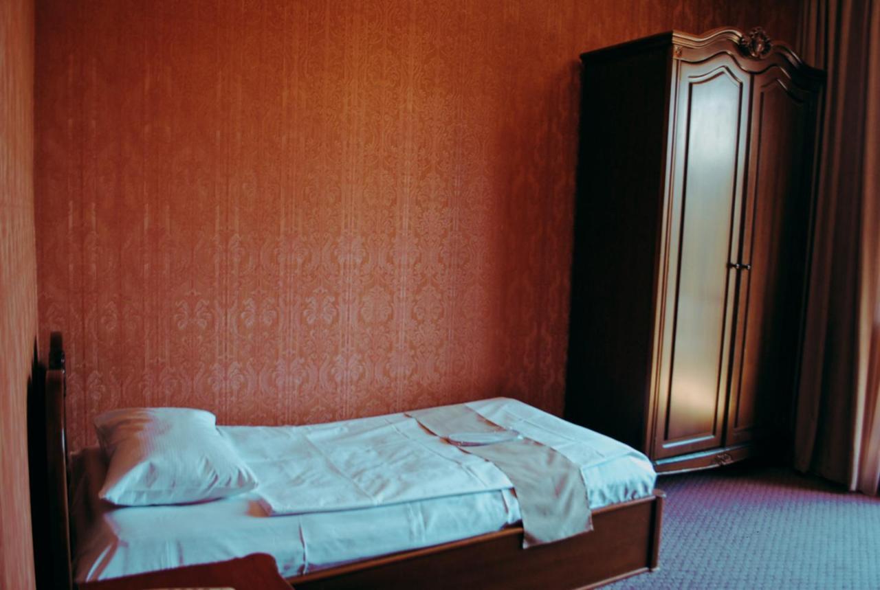 Hotel Sympatia Тбілісі Екстер'єр фото
